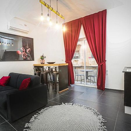 Midrahov Urban Suites Jerusalem Exterior photo