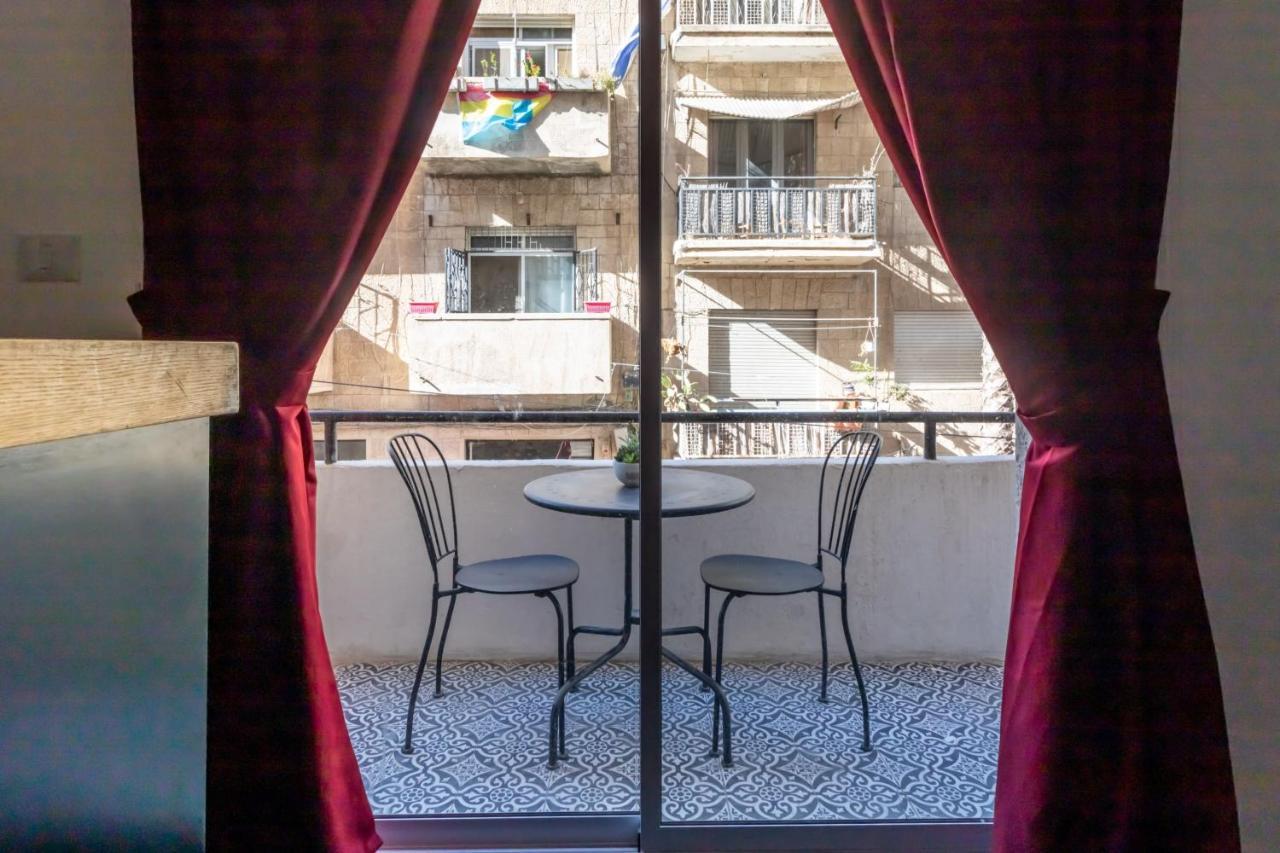 Midrahov Urban Suites Jerusalem Exterior photo