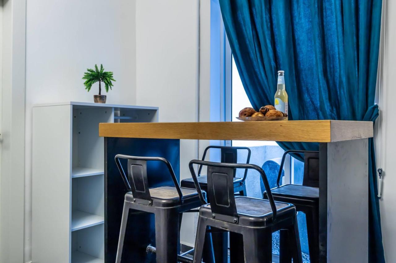 Midrahov Urban Suites Jerusalem Exterior photo