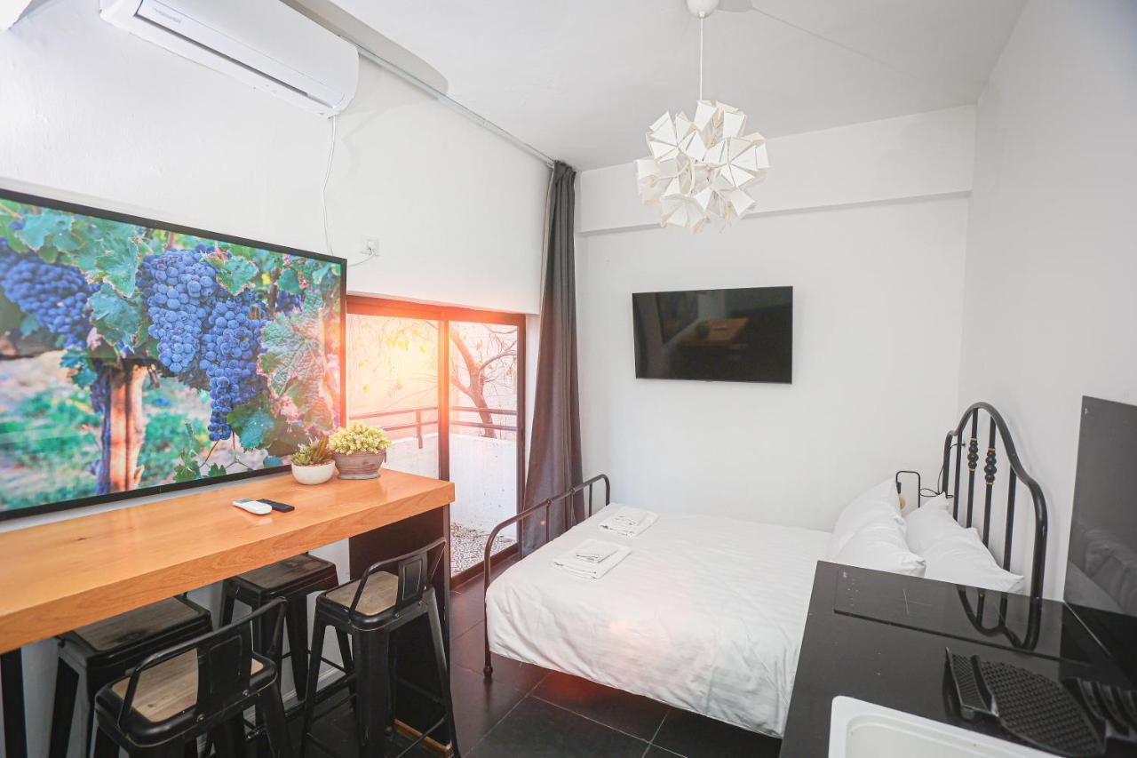 Midrahov Urban Suites Jerusalem Exterior photo